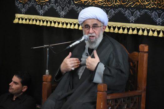 انقلاب اسلامی بر پایه گفتمان عاشورایی، عزت، استقلال، عدالت و کرامت شکل گرفته است/مسئولان باید از سوءتدبیر پرهیز و در خدمت صادقانه به مردم بکوشند