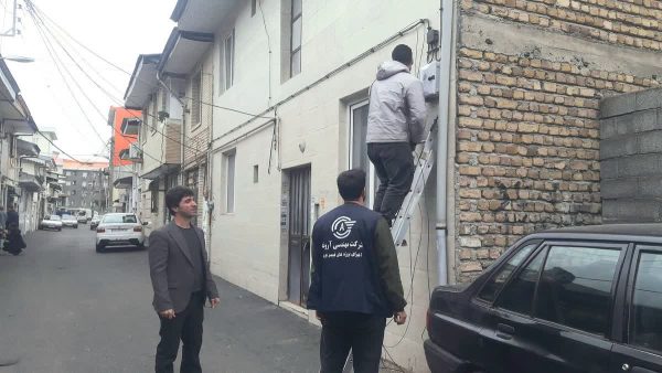 ارتقای زیرساخت‌های ارتباطی در خیابان دلدار رشت با اتصال به شبکه فیبرنوری