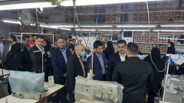 به جرأت در تولید پوشاک از برندهای خارجی برتریم/ نگذاریم گره تولید با دندان باز شود
