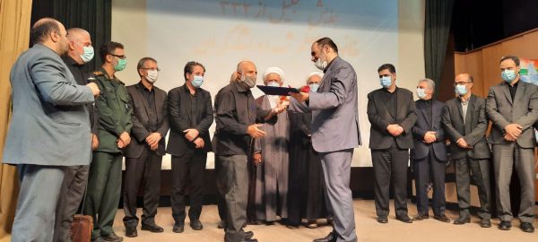 اولین همایش تجلیل از ۳۳۲ خانواده معظم شهدا و ایثارگر ادارات و سازمانهای تابعه وزارت راه و شهر سازی در گیلان