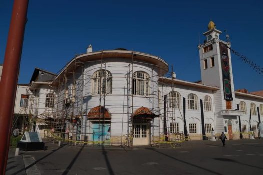 آغاز فازاول عملیات اجرایی مرمت بام ساختمان ساعت شهرداری رشت با نظارت اداره کل میراث فرهنگی، گردشگری و صنایع دستی استان گیلان