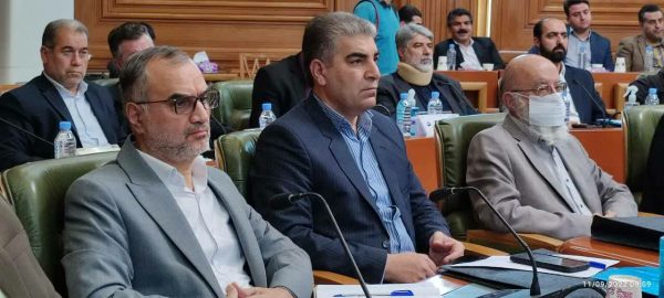 دکتر چمران بعنوان رئیس مجمع مشورتی انتخاب شد