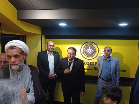 دیدار مشترک رؤسای کمیسیونهای فرهنگی شورای اسلامی مراکز استانها با محمدرضا ساکت مدیر عامل باشگاه فرهنگی ورزشی فولاد مبارکه سپاهان و بازدید از ورزشگاه اختصاصی تنها باشگاه جهانی ایران و همچنین بازدید از موزه افتخارات این باشگاه