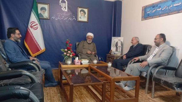 صنعتگران گیلانی با تعصب و عشق به وطن تولید می کنند/ تکمیل ۱۴۰ طرح نیمه تمام صنعتی اولویت صمت گیلان
