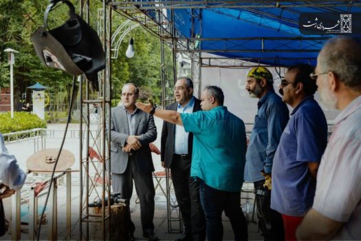 برپایی کارگاه مجسمه‌های بازیافتی در باغ محتشم رشت