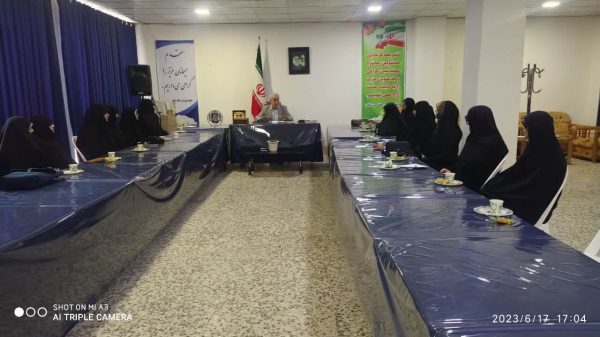 رهبرمعظمانقلاب در مدیریت جامعه به عنوان دیدهبان عمل میکنند / کشفحجاب امری منکر است که باید با آن برخورد شود رهبرمعظمانقلاب در مدیریت جامعه به عنوان دیدهبان عمل میکنند / کشفحجاب امری منکر است که باید با آن برخورد شود