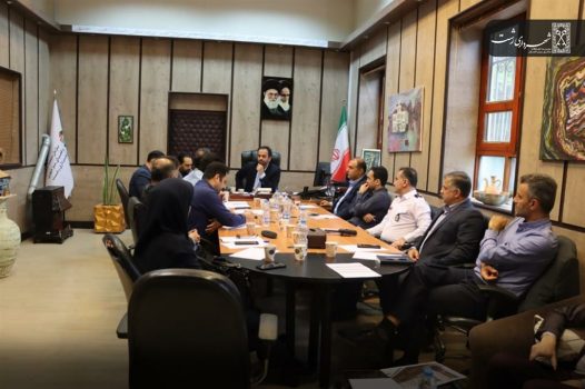 تأکید شهردار بر لزوم نوآوری و خلاقیت در طراحی و جانمایی المان‌ها و تشکیل کارگروهی با حضور ارگان‌های مختلف جهت سیاه پوش نمودن سطح شهر در ایام محرم و صفر