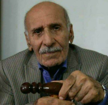 مردی شبیه شعرهایش/بهار را بهانه کرده ایم و جان گرفته ایم