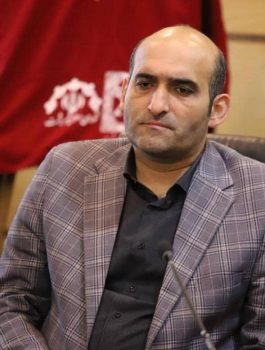 از مکتب وطن دوستانه‌ی کوچک خان و یارانش باید درس زندگی گرفت
