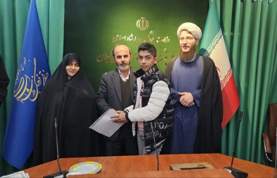 برگزيدگان مسابقات قرآني مدهامتان در گيلان تجليل شدند برگزيدگان مسابقات قرآني مدهامتان در گيلان تجليل شدند
