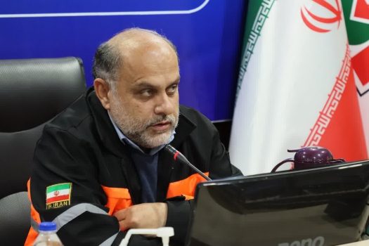 ۸ محور مواصلاتی گیلان درگیر برف ۸ محور مواصلاتی گیلان درگیر برف