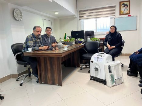 اهدای یک دستگاه اکسیژن ساز سیار به واحد شیمی درمانی کلینیک تخصصی و فوق تخصصی بعثت اهدای یک دستگاه اکسیژن ساز سیار به واحد شیمی درمانی کلینیک تخصصی و فوق تخصصی بعثت