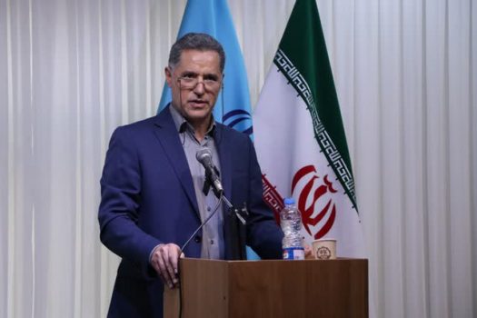 باید به سمت اشتغال های دانش بنیان حرکت کنیم باید به سمت اشتغال های دانش بنیان حرکت کنیم
