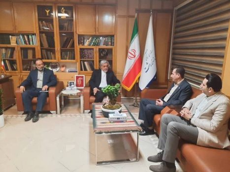 خدمات درمانی تامین اجتماعی باید متناسب با جمعیت این شهرستان ارتقاء یابد خدمات درمانی تامین اجتماعی باید متناسب با جمعیت این شهرستان ارتقاء یابد