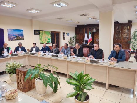 تمرکز دانشگاه علوم پزشکی گیلان بر ارتقای جامع سلامت لاهیجان؛ از رفع چالشها تا توسعه بخشهای تخصصی تمرکز دانشگاه علوم پزشکی گیلان بر ارتقای جامع سلامت لاهیجان؛ از رفع چالشها تا توسعه بخشهای تخصصی