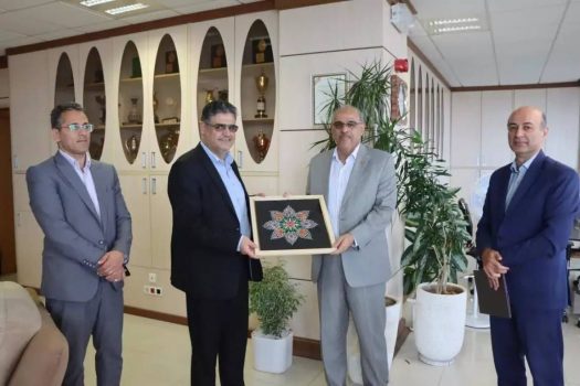 تجلیل بنیاد مسکن گیلان از نقش‌آفرینی بانک‌ها در طرح بهسازی مسکن روستایی