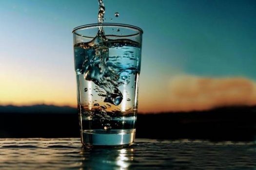 افزایش چشمگیر مصرف آب شرب در گیلان همزمان با تعطیلات تابستانی افزایش چشمگیر مصرف آب شرب در گیلان همزمان با تعطیلات تابستانی