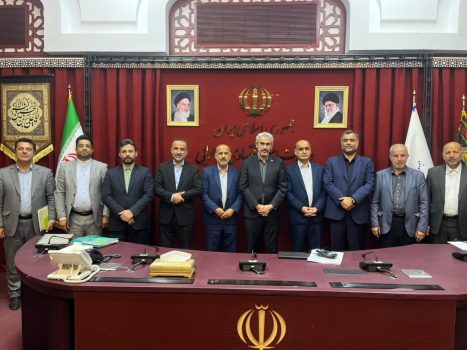 بررسی وضعیت اقتصادی گیلان در نشست مجمع نمایندگان و استاندار استان با وزیر اقتصاد در تهران بررسی وضعیت اقتصادی گیلان در نشست مجمع نمایندگان و استاندار استان با وزیر اقتصاد در تهران