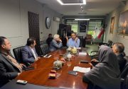 شوقی؛ آغاز برنامه بازآفرینی و سرمایه‌گذاری املاک و بناهای تاریخی شهر /  شناسایی ۸۰ ملک قدیمی و با ارزش تاریخی در سطح شهر/ شهرداری رشت آمادگی مذاکره مستقیم با مالکان املاک تاریخی را دارد/بسته‌های تشویقی و فراخوان سرمایه‌گذاران برای احیای املاک قدیمی اجرایی می‌شود