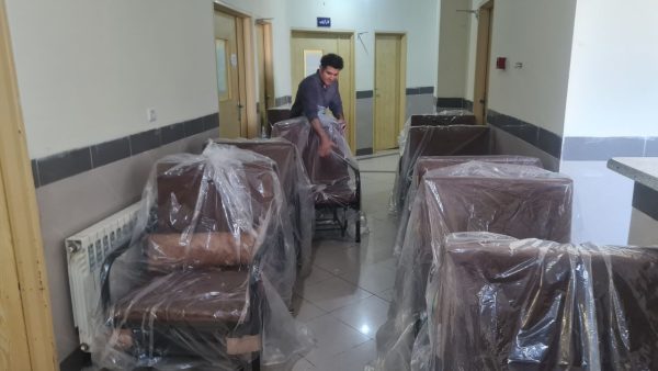 اهدای ۱۵ صندلی تخت‌خواب شو به بیمارستان نیکوکار املش از سوی خیر نیک‌اندیش