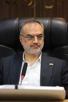 احداث نیروگاه خورشیدی،حذف تیرهای مزاحم و ایمن سازی معابر و شبکه های برق شهری با اجرای گشت مشترک شهرداری و توزیع برق در رشت