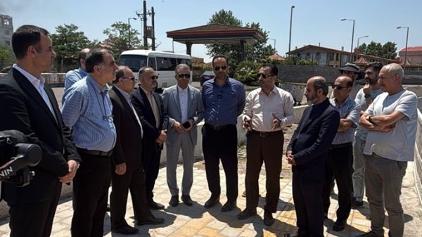 بازدید رئیس شورا و شهردار رشت از تالاب عینک/ تأکید بر رفع موانع تملکی و تأمین روشنایی/ ‌شهردار رشت: پروژه ساماندهی تالاب عینک ۷۰ درصد پیشرفت فیزیکی دارد