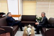 تأکید بر نقش نخبگان علمی و حمایت از شرکتهای دانش بنیان