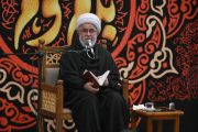 امام خمینی(ره) و احیای معنای عاشورا در عصر معاصر/مجالس عزاداری باید به میدان حماسه تبدیل شود