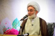 روحانیت تراز انقلاب باید در متن جامعه باشد / رسالت امروز حوزه، گره‌گشایی از ذهن جوانان است